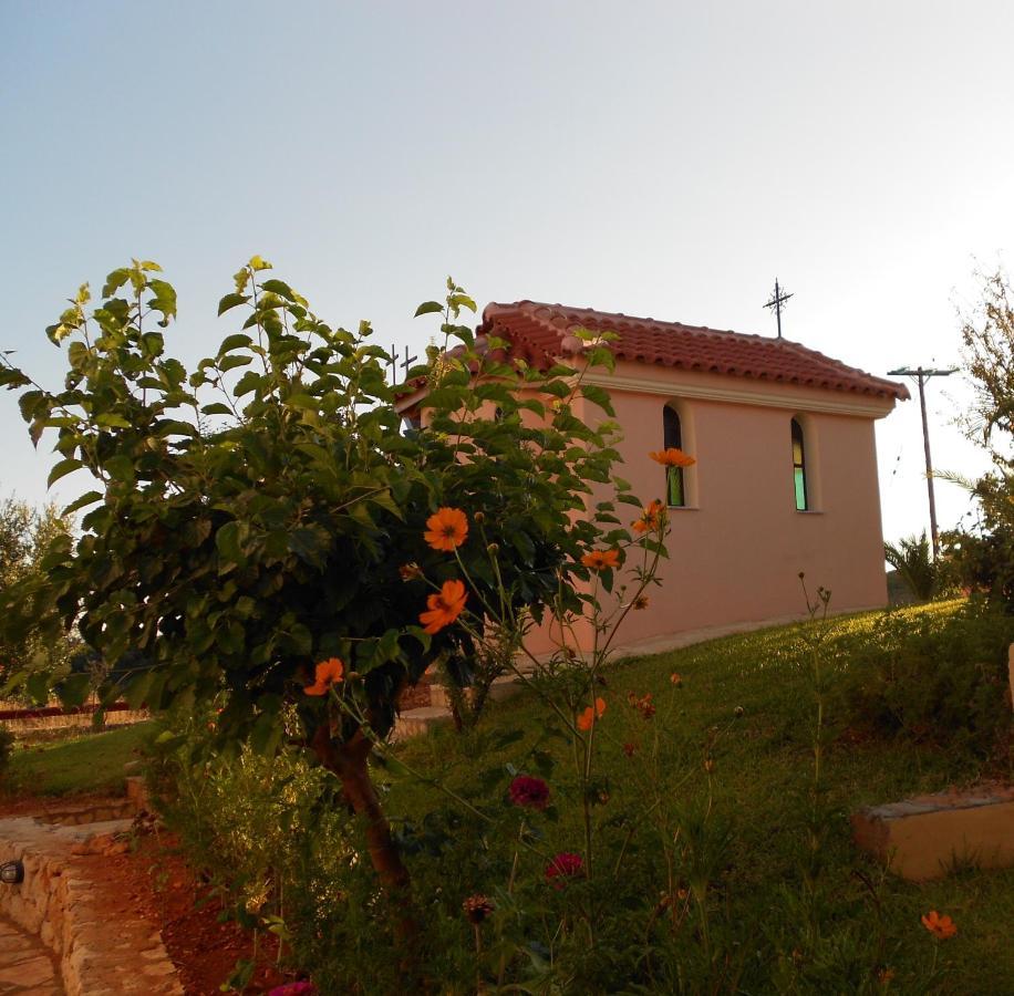 Livadaki Village Hotel Skala  エクステリア 写真