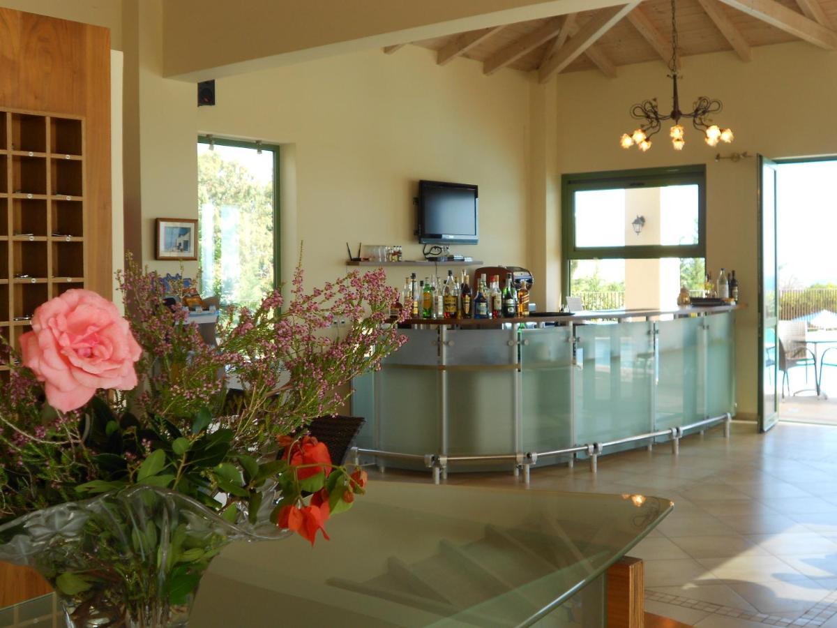 Livadaki Village Hotel Skala  エクステリア 写真
